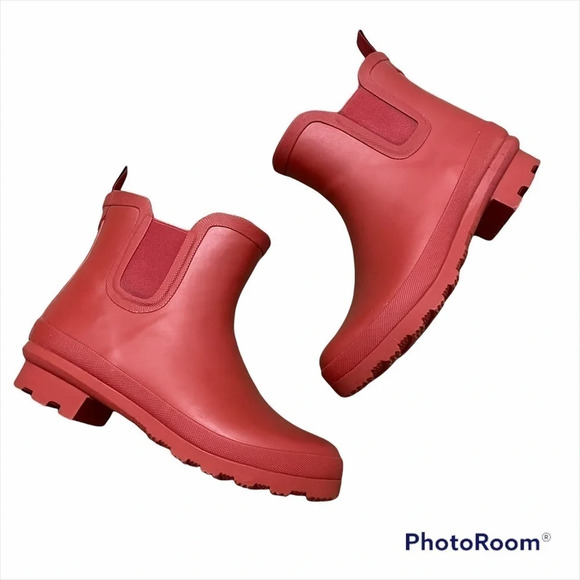 Women's Red CHOOKA Plush Lined Rubber Boots Chelsea Boots size 6 waterproof - Picture 1 of 11